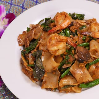 31. Pad Kee Mao (Drunken Noodle)/パッキーマオ