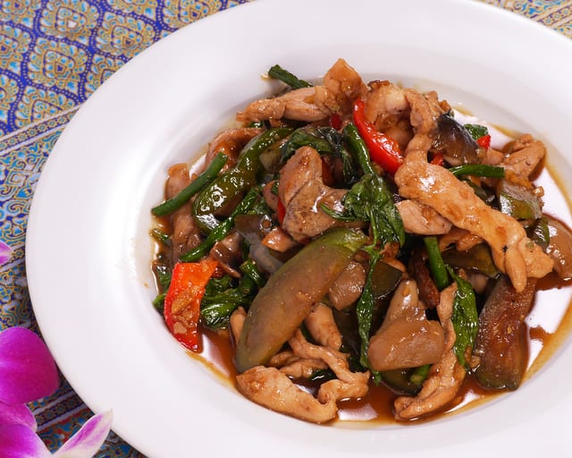 42. Basil Eggplant Stir-Fry/バジルなす炒め.